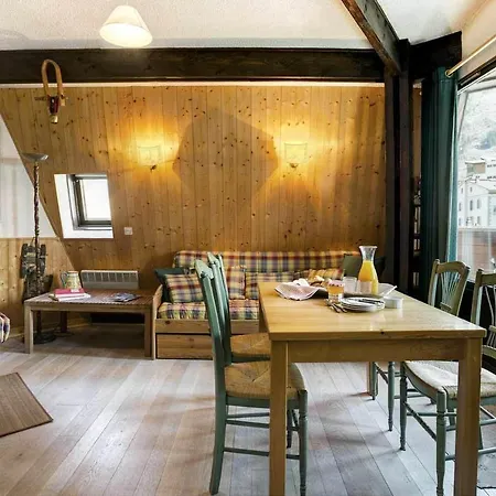 Appartamento Lachenal - Alpes Travel - Alpes Travel - - Sleeps 4